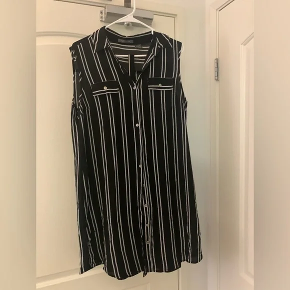 Black & white dress - Picture 1 of 2